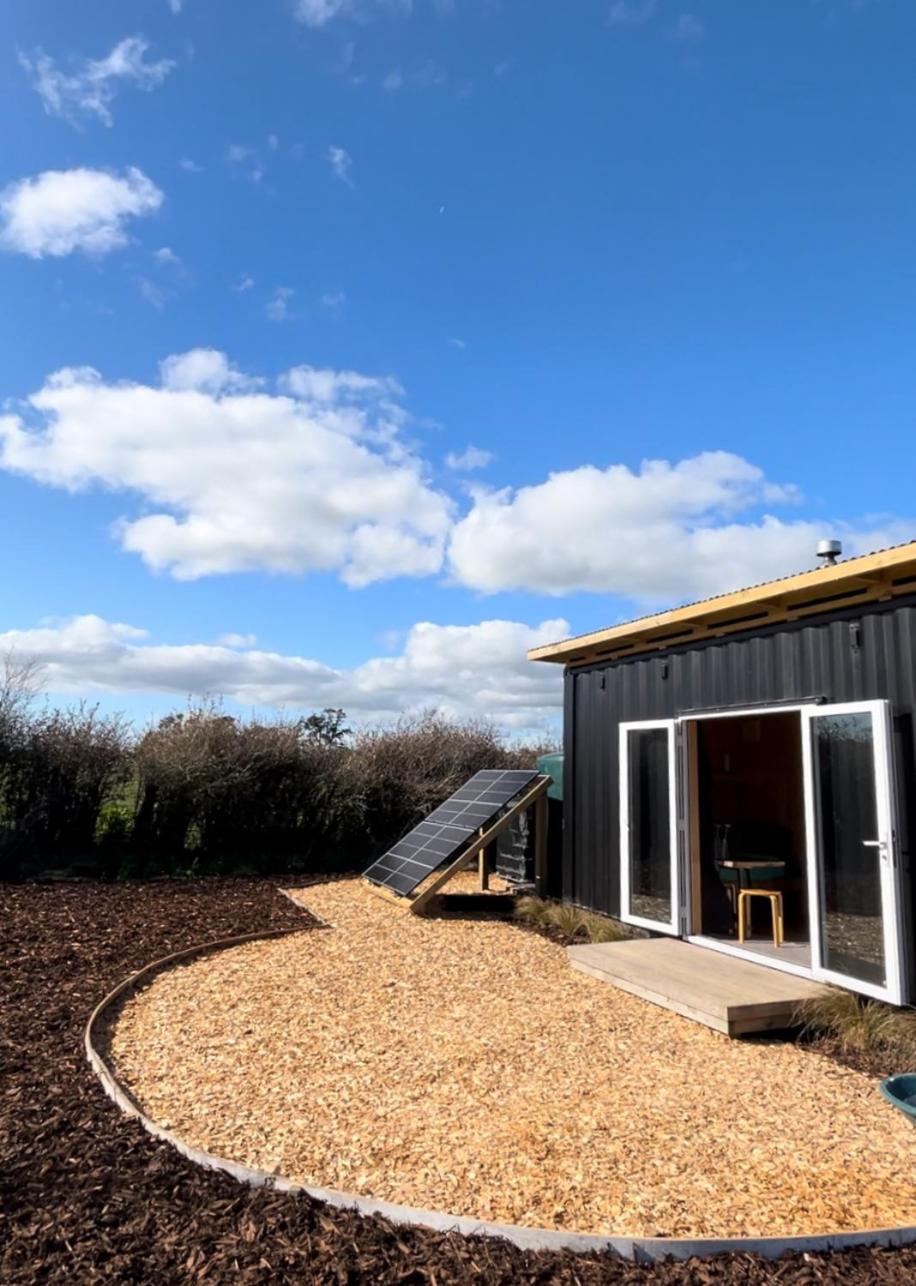 Cosy Tiny Container Cabin Carterton Exterior photo